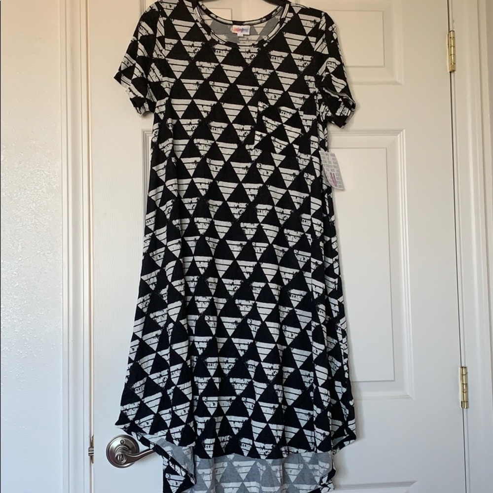 Lularoe Carly